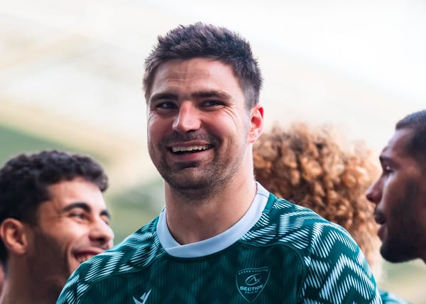 Pau fullback Jack Maddocks smiling